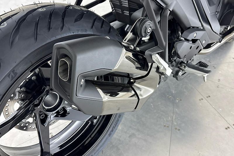 BMW R 1300 R - fotka 6 z 13