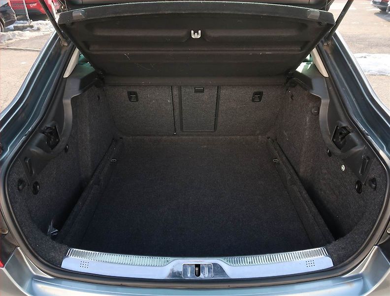 Škoda Superb (2011) Ambition 1.8 TSI, Serv.kniha - fotka 13 z 20