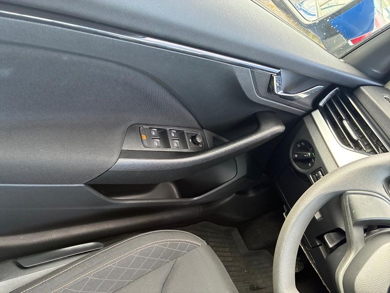 Škoda Scala (2021) AMBITION 1.0TSI 81kW CZ DPH - fotka 11 z 11