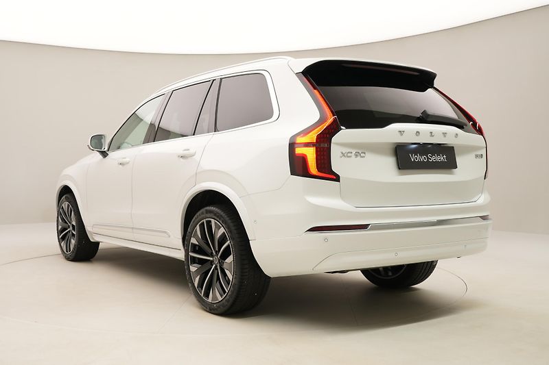Volvo XC90 B5 AWD BRIGHT PLUS AUT CZ 7m - fotka 11 z 56