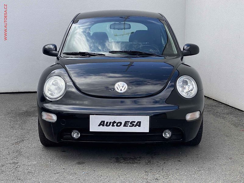 Volkswagen Beetle (2003) 1.4i, Style, výhřev sed - fotka 2 z 14