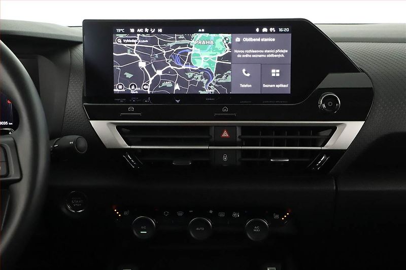 Citroën C4 (2025) 1.2 PureTech, MAX - fotka 9 z 17