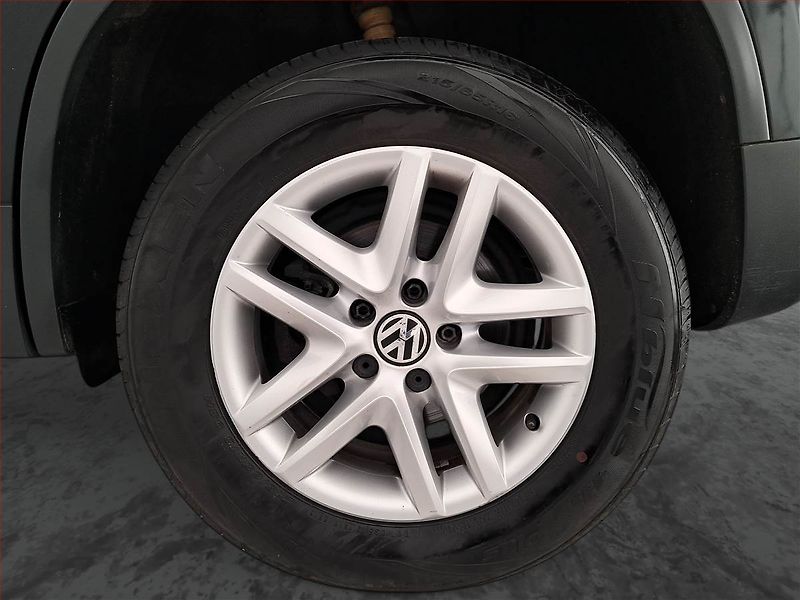 Volkswagen Tiguan (2010) 1.4 TSI, Tempomat - fotka 15 z 16