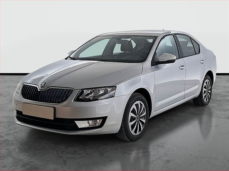 Škoda Octavia (2014) 1.2 TSI, Navi, Park. senzory - fotka 2 z 19