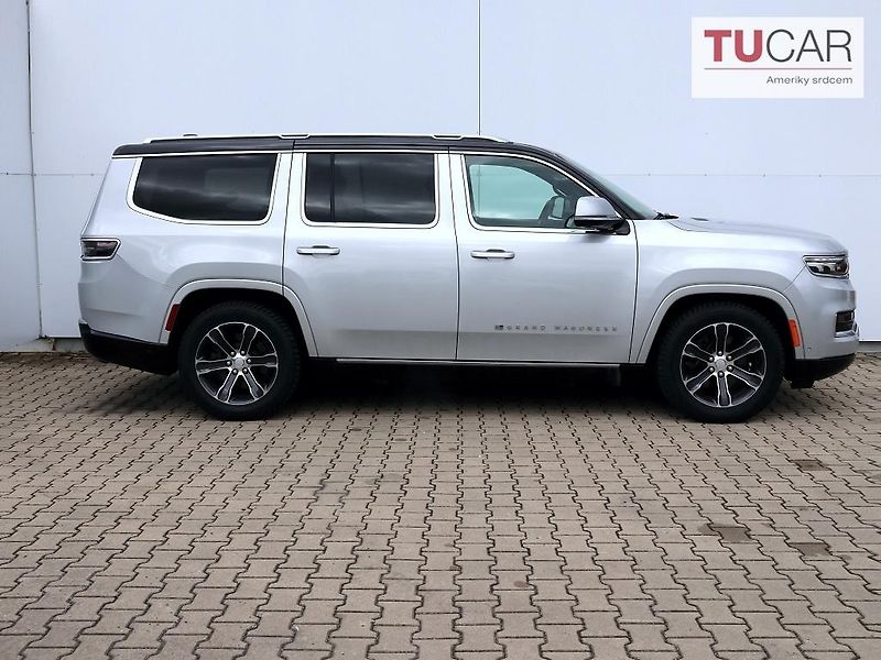 Jeep Grand Wagoneer (2022) 6.4 V8 SERIES III  - fotka 3 z 45
