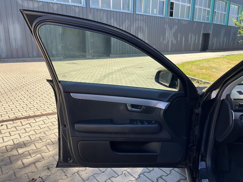 Audi A4 2,7 TDI V6 /132 kW /  - fotka 10 z 31