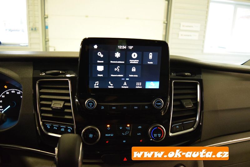 Ford Tourneo Custom 2.0 TDCI TITANIUM X 132 kW 8M. - fotka 55 z 70