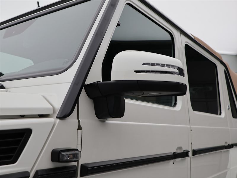 Mercedes-Benz Třídy G 6,0 650 Maybach Landaulet AMG - fotka 76 z 97