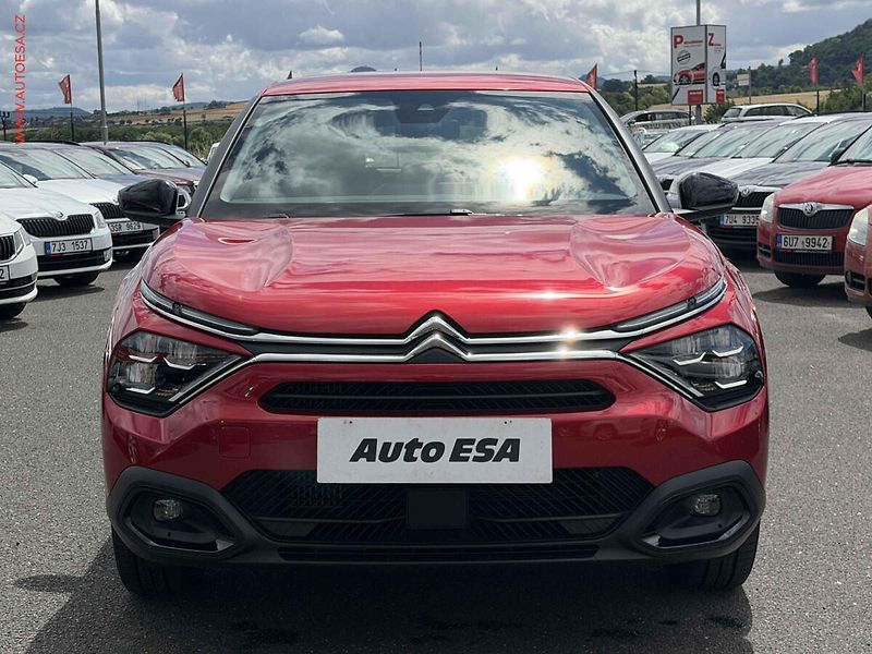 Citroën C4 (2024) 1.2 PT, 2.maj,ČR, Feel, AT - fotka 2 z 19
