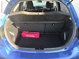 Toyota Yaris (2017) 1.5 i, 1.maj,ČR, AC, park - náhled 6