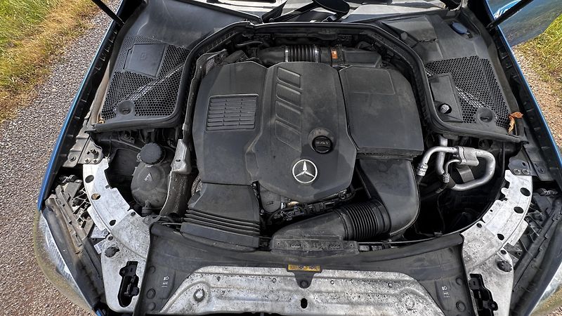 Mercedes-Benz Třídy C (2020) C300d, Biturbo, 9G-Tronic - fotka 15 z 15