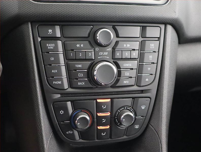 Opel Meriva (2014) 1.4 i - fotka 15 z 21