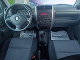 Suzuki Jimny 1.3/63kW, benzin, 4x4 - náhled 13