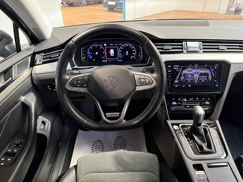 Volkswagen Passat 2.0 TDI 147kW BMT 4MOT DSG Ele - fotka 6 z 14