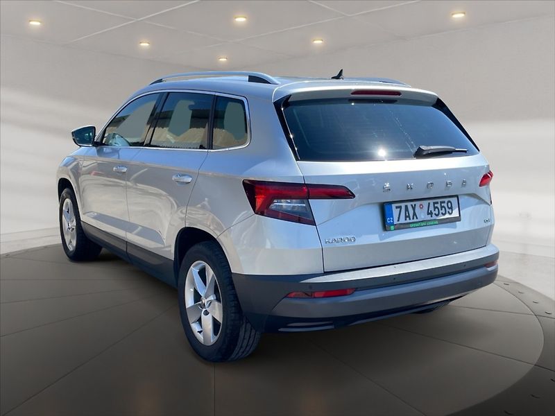 Škoda Karoq 2,0 TDI 110 Style 4x4 AT - fotka 4 z 11