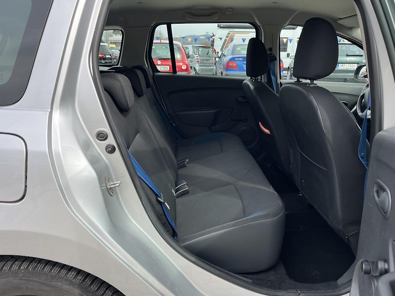 Dacia Logan (2015) MCV 0.9 i - fotka 11 z 11