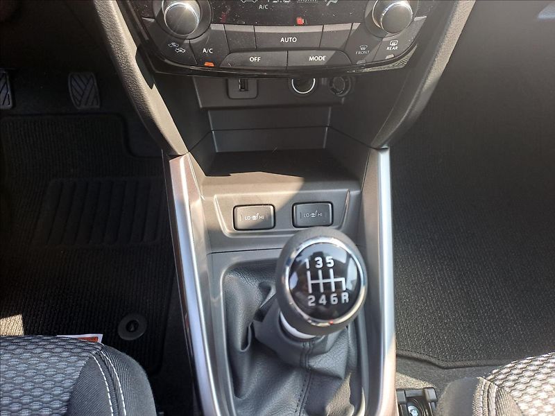 Suzuki S-Cross (2026) 1,4 Elegance AT MY25 - fotka 11 z 22