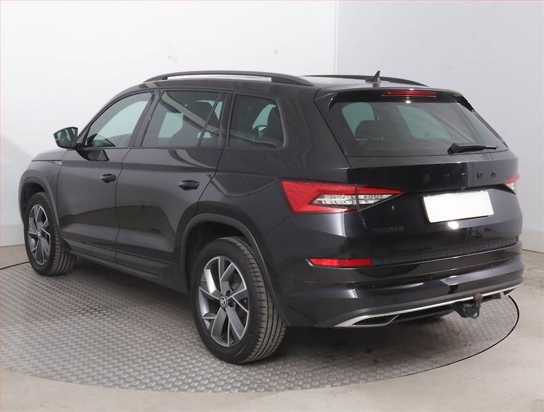 Škoda Kodiaq (2021) Sportline 1.5 TSI - fotka 4 z 19