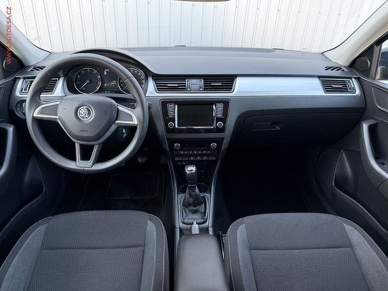 Škoda Rapid (2015) 1.2TSi, ČR, Ambition, TZ - fotka 8 z 14
