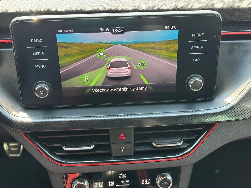 Škoda Scala (2021) Monte Carlo 1.5 TSI 110 kW - fotka 13 z 25