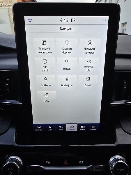 Ford Explorer V6 336kW PHEV AWD ST-Line - fotka 24 z 45