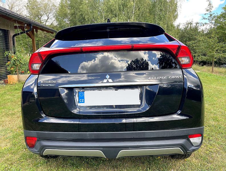 Mitsubishi Eclipse Cross (2018) - fotka 7 z 8