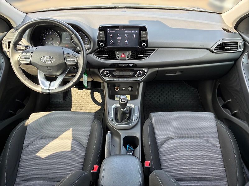 Hyundai i30 (2022) FAMILY COMFORT 1.0TGDI 88kW CZ - fotka 9 z 11