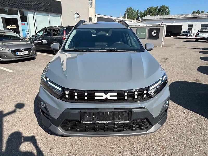 Dacia Jogger (2026) Expression Eco-G 120 5 míst - fotka 8 z 13