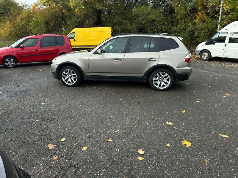 BMW X3 koupeno v ČR 2 majitel - fotka 15 z 18