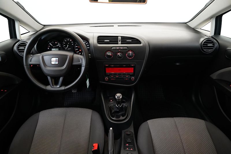 Seat Leon - fotka 5 z 25