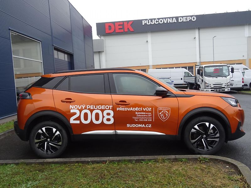 Peugeot 2008 (2023) ALLURE PACK 1.5 BHDi 130k EAT8 - fotka 6 z 41