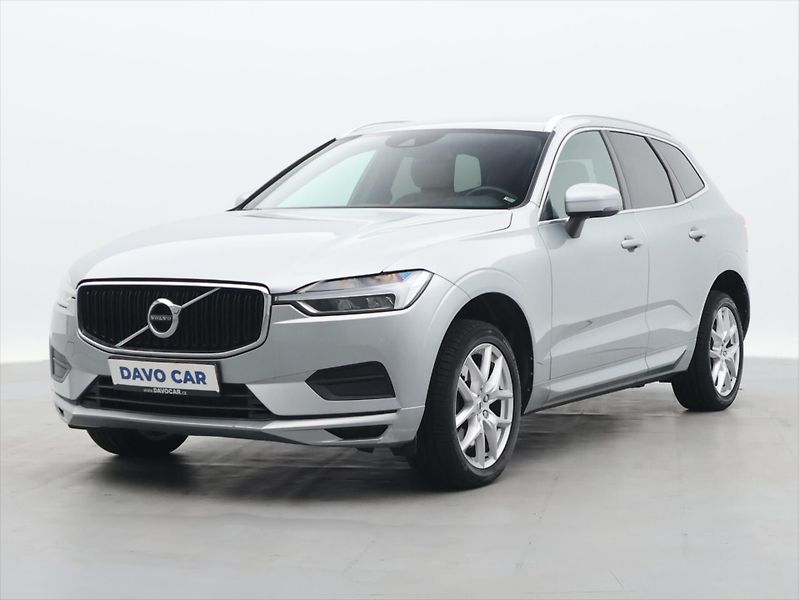Volvo XC60 2,0 D4 140kW AWD Auto - fotka 3 z 29