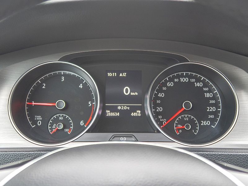 Volkswagen Golf (2014) 12/14 1.6TDI 77KW – NAVIGACE - fotka 20 z 61