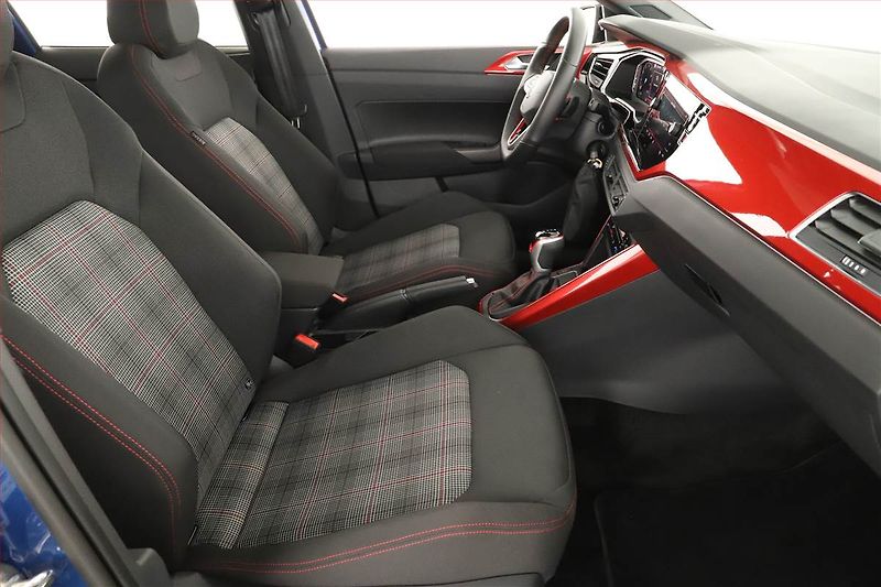 Volkswagen Polo (2025) 2.0 GTI - fotka 7 z 15