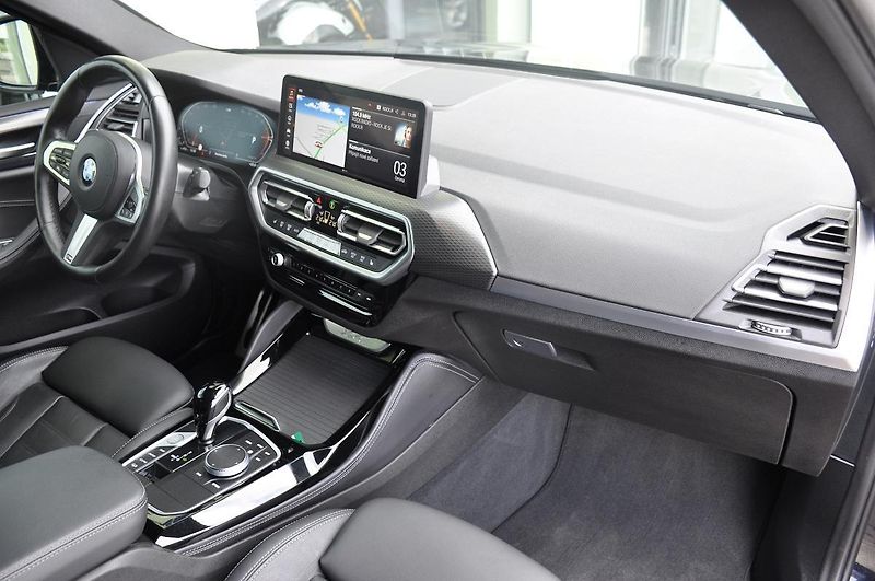 BMW X4 xDrive30d M-SPORT 1M ČR  - fotka 18 z 38