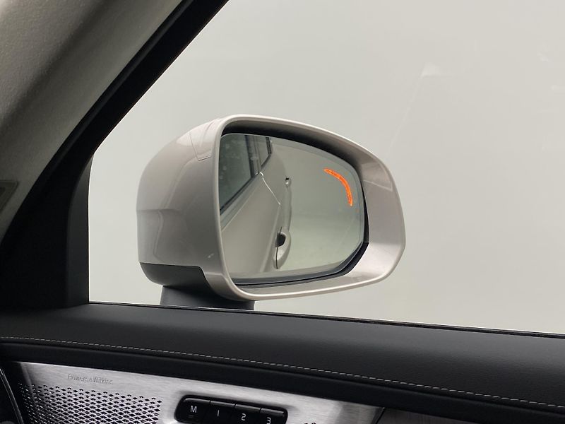 Volvo XC90 (2026) T8 AWD Plug-in BRIGHT ULTRA - fotka 39 z 76