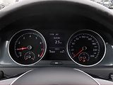 Volkswagen Golf (2020) Comfortline 1.5 TSI, Navi - náhled 11