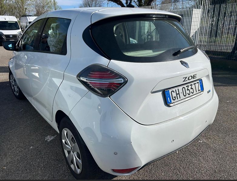 Renault ZOE (2021) Life 52 kWh R110 - fotka 6 z 7