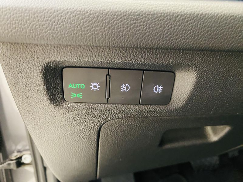 Škoda Octavia 2,0 TSI 140kW DSG 4x4 Style Pl - fotka 21 z 29