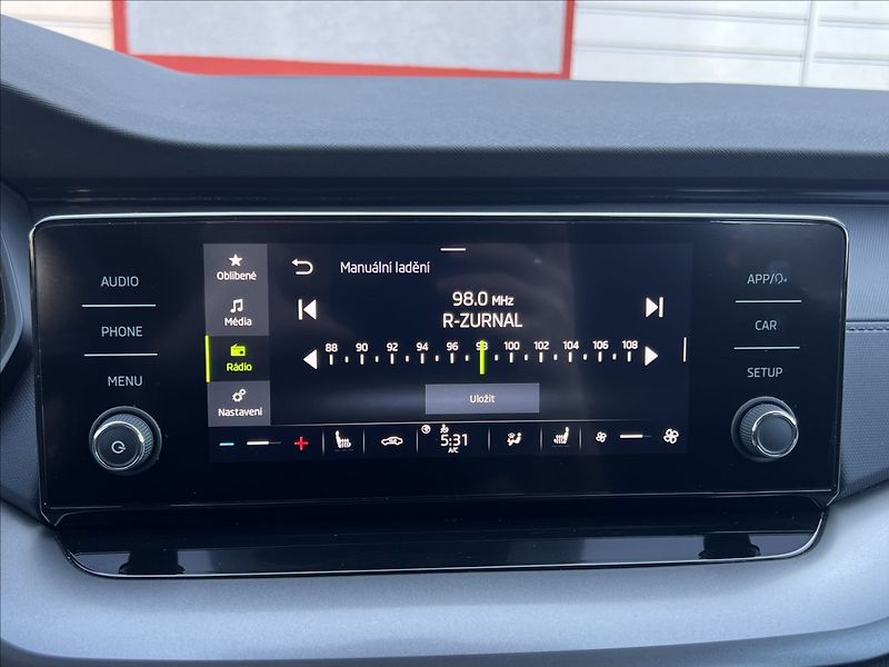 Škoda Octavia 2,0 TDI 85kW Active Combi - fotka 29 z 37