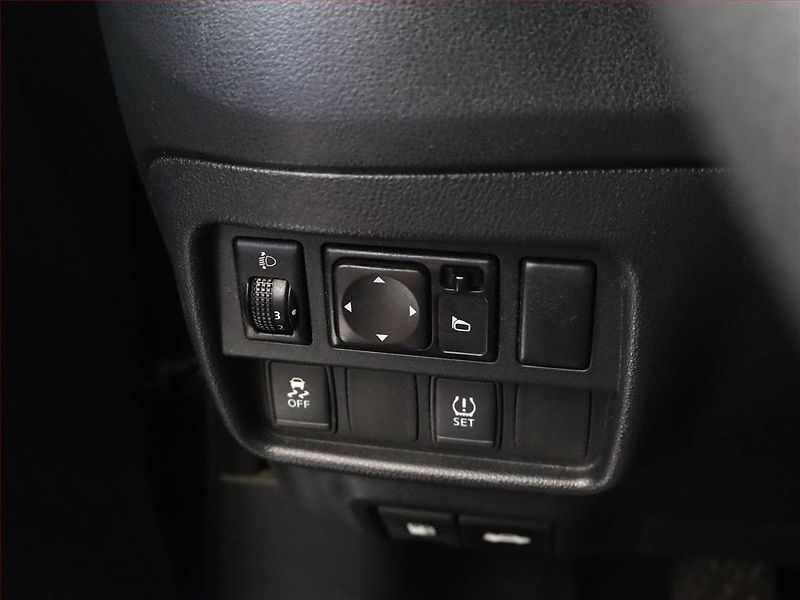 Nissan Juke (2016) 1.6 i, ČR,1.maj, Serv.kniha - fotka 14 z 14