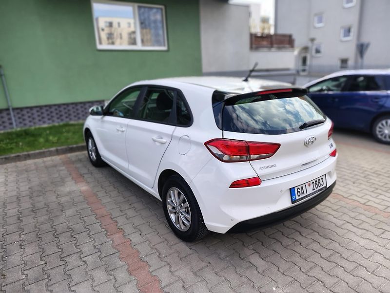 Hyundai i30 1.4 /103kW - fotka 4 z 13