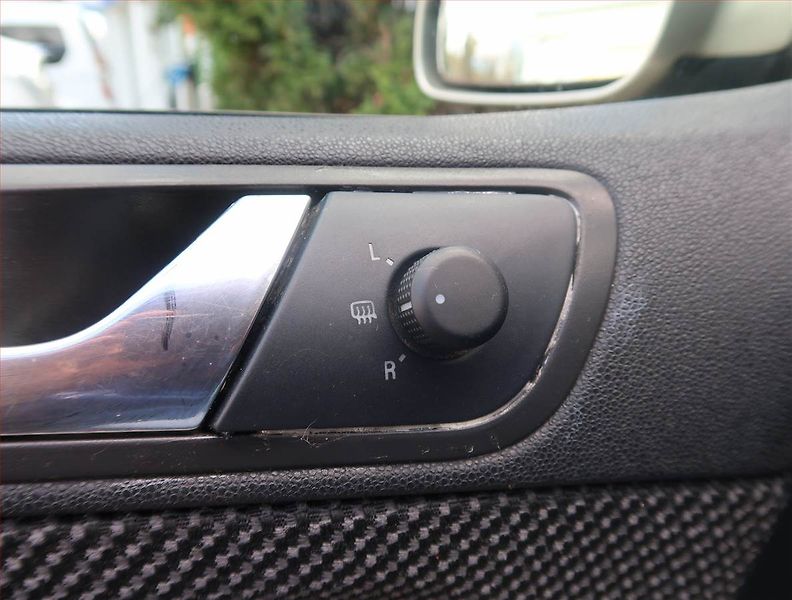 Škoda Yeti (2015) Ambition Plus 2.0 TDI - fotka 17 z 18