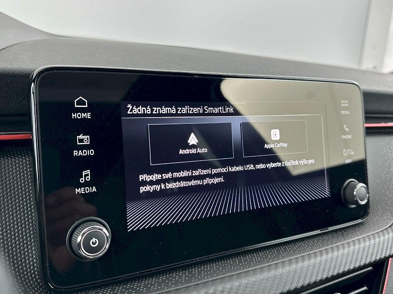 Škoda Kamiq (2025) DSG 1.0TSI 85kW Monte Carlo - fotka 14 z 32