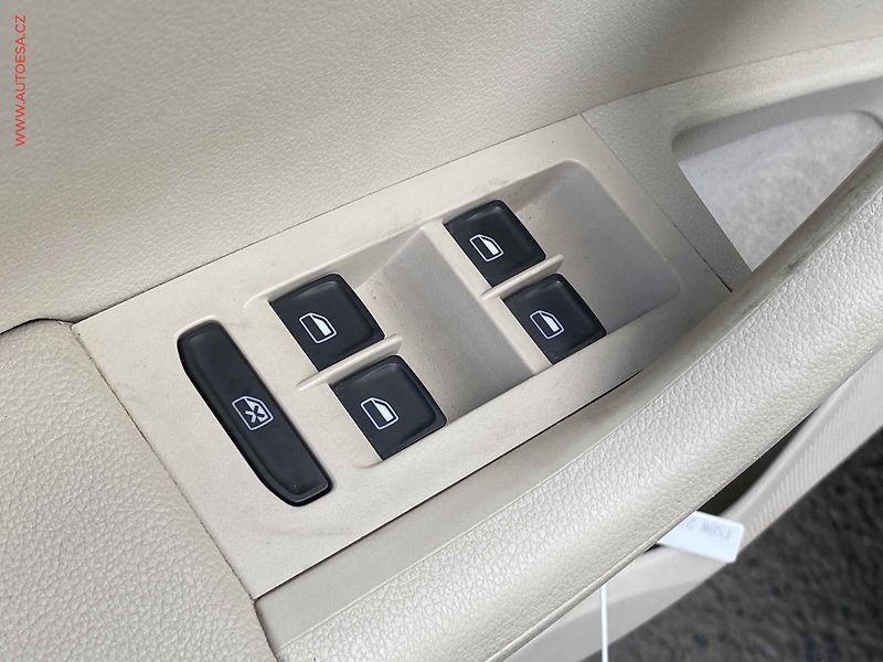 Škoda Octavia (2013) 1.2 TSi, Elegance, bixen, TZ - fotka 11 z 17