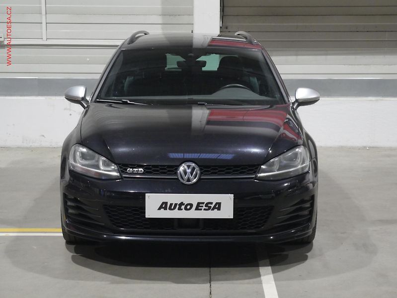 Volkswagen Golf (2016) 2.0 TDi, GTD, DSG, bixen, - fotka 2 z 20