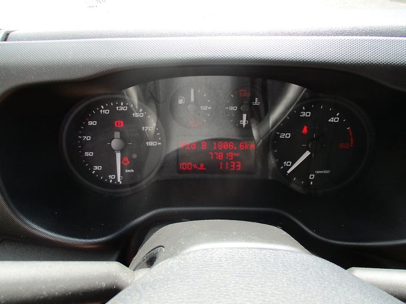 Iveco Daily 35C16, 3,0l s HC,  8 palet - fotka 13 z 22