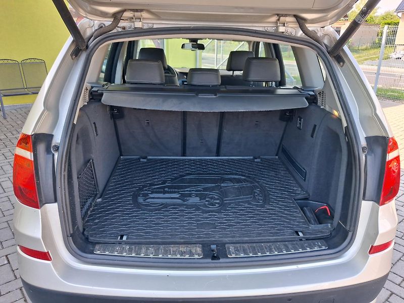 BMW X3 (2012) 2,0D XDRIVE ČR SERVISKA 2xKOLA - fotka 13 z 38