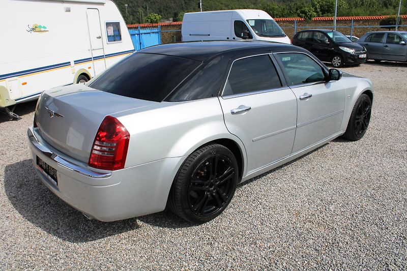 Chrysler 300C (2007) 3,0CRDI KŮŽE XENON TEMPOMAT - fotka 7 z 17