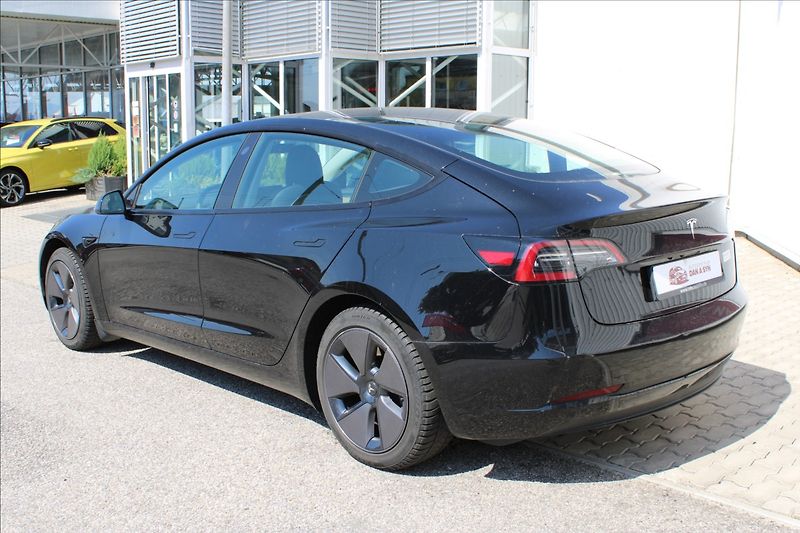 Tesla Model 3 0,0 STANDARD PLUS ZÁNOVNÍ - fotka 4 z 10